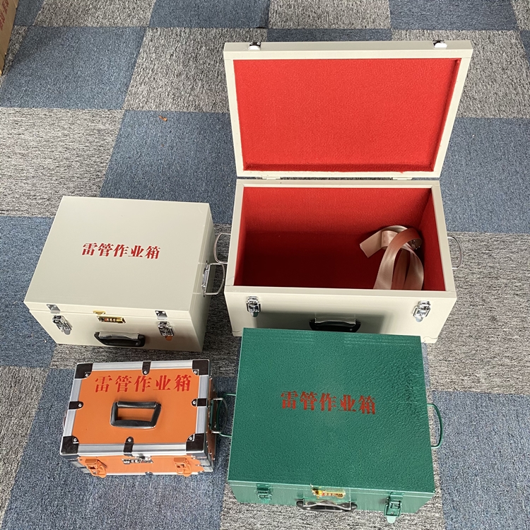 卓资爆破工程作业箱如何选择？玻璃钢与传统材质的全面对比